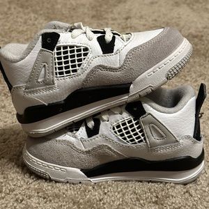 Jordan 4 Military Black Size 7c